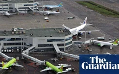 Ukraine cấm mọi chuyến bay trực tiếp tới Nga