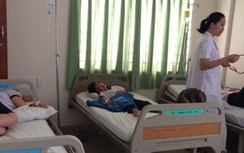 TP HCM: 30 học sinh bị ngộ độc sau buổi ăn trưa ở trường