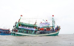 Tuyệt đối không cho tàu chở quá tải tham gia Lễ hội Nghinh Ông