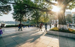 Thời tiết 8/4: Nắng nóng khắp cả nước, Hà Nội cao nhất 33 độ