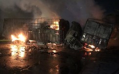 Hiện trường cháy xe sau vụ tai nạn liên hoàn trên quốc lộ 1A