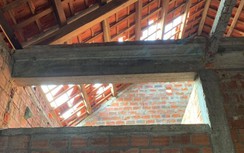 Lốc xoáy làm 49 nhà dân ở Quảng Bình tốc mái