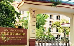 Thí sinh Hòa Bình gian lận điểm thi bị đuổi học, trả về