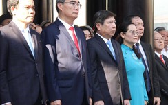 Lãnh đạo TP.HCM dâng hương tưởng niệm Vua Hùng