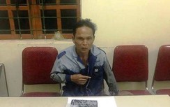 Bị vây bắt, kẻ buôn bán ma túy liều lĩnh dùng dao chống trả công an