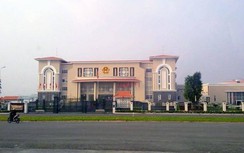 7 tháng dân phản ánh, đường Trương Văn Bang vẫn không phân làn đường