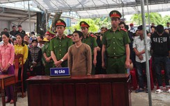 Giết người vì tiếng nẹt pô