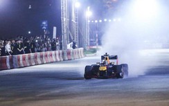Trải nghiệm tốc độ, âm thanh của những chiếc xe F1 tại Hà Nội