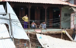 Sạt lở tại công trình bờ kè chống sạt lở, 11 nhà dân bị ảnh hưởng