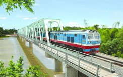 Những chuyện chưa biết về 11 lần rút ngắn thời gian chạy tàu Thống Nhất