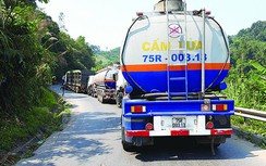 QL15D kết nối cửa khẩu và cảng biển Đông - Tây