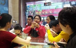 Giá vàng hôm nay 1/5: Đảo chiều tăng giá