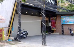 Mâu thuẫn với nhân viên quán karaoke, khách rút súng bắn 2 người bị thương