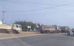 Rùng mình tập đoàn xe VSIP “thùng khủng”, chở có ngọn hoành hành QL1