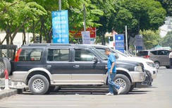 TP HCM: Vì sao chậm bàn giao thu phí ô tô dưới lòng đường?