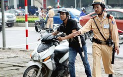 Vi phạm lỗi gì bị CSGT tịch thu xe máy?