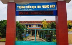 Nhặt được túi vàng, 2 học sinh lớp 3 trả lại người mất