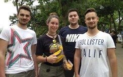 Người nước ngoài nói gì về sự kiện “Đã uống rượu bia - Không lái xe”?