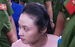 Khoảnh khắc trùm ma túy Dương béo "âu yếm" nhìn Ngọc Miu trước tòa