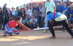 Sôi nổi Ngày hội văn hóa các dân tộc thiểu số vùng biên giới Việt - Lào