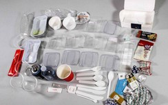 Hàng không sắp hạn chế đồ nhựa dùng một lần