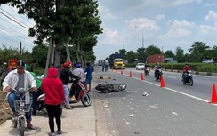 Va chạm với xe container, người vợ chết thảm dưới bánh xe