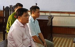 Xuất hiện chứng cứ mới, phiên tòa xét xử 2 cán bộ QLTT Sóc Trăng bị hoãn