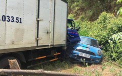 Xe tải tông hàng loạt ô tô chuẩn bị rước dâu ở Hà Tĩnh