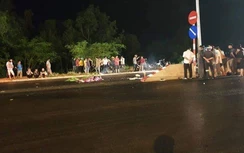 Xe máy tông dải phân cách đôi nam nữ tử vong tại chỗ