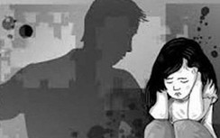 30 người dân ký đơn yêu cầu khởi tố vụ phụ huynh "sàm sỡ" nữ sinh lớp 4