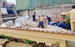 Sập nhà trong lúc phá dỡ, một người đàn ông bị thương nặng