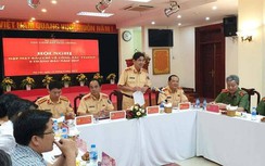 Sau khi bán hoặc tặng xe, phải nộp lại đăng ký cho cơ quan công an