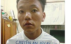 Bắt nam thanh niên người Lào chuyển 30 bánh heroin vào Việt Nam