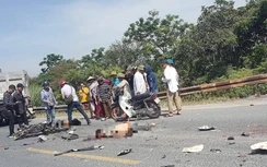 Xe máy đấu đầu xe ben trên QL38, 2 thanh niên tử vong tại chỗ