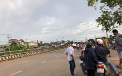 Nóng: Thiếu úy biên phòng bắn 3 người bị thương rồi cố thủ trong đồn