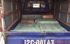 CSGT Bắc Giang vừa bắn tốc độ vừa bắt được pháo lậu