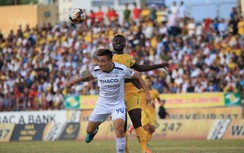 HLV Hàn Quốc phát biểu bất ngờ sau trận thảm bại của HAGL