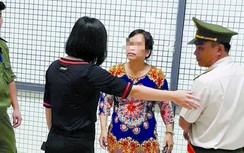 Say rượu, khách liên tục lăng mạ nhân viên hàng không