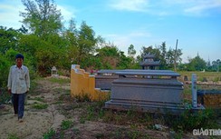 Bất thường khu dân cư 2A: Nhà đầu tư "bán lúa non" đất nền mồ mả ngổn ngang