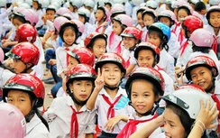 TP.HCM: Tặng hơn 140.000 mũ bảo hiểm cho các em bước vào lớp 1