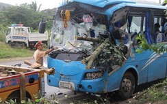 Xe khách tông xe máy trên quốc lộ 20, một người tử vong