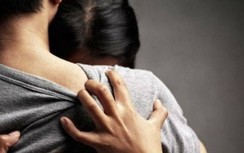 Trung tá công an ở Trà Vinh bị giáng chức vì... "tòm tem" vợ người khác