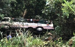 Danh tính 21 nạn nhân vụ xe du lịch lao xuống vực ở Quảng Ninh