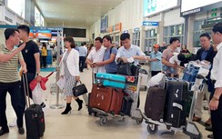 Bi kịch tiền gửi ngân hàng, sân bay tắc