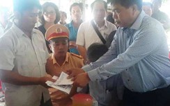 Tàu hỏa va chạm với taxi, 2 bà cháu tử vong: "Mong gia đình sớm vượt qua"