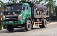 Hà Tĩnh: Xe cơi thùng, chở hàng có ngọn lại rầm rộ trên QL1