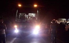 Quảng Nam: 2 thiếu nữ đi xe máy tử vong sau cú va chạm với xe khách