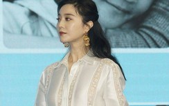 Phạm Băng Băng đáp trả tin đồn mang thai giữa sự kiện