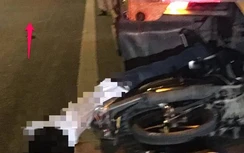 Tông đuôi xe tải, nam thanh niên đi xe máy chết thảm