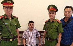 Bất ngờ lời khai của đối tượng cầm dao khống chế nữ nhân viên cướp tiền